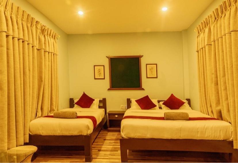 Naman Boutique Home Pokhara Exterior foto